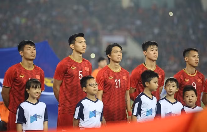 Đội tuyển Việt Nam hướng đến tấm vé đi tiếp tại vòng loại thứ 2 World Cup 2022. Ảnh: HT