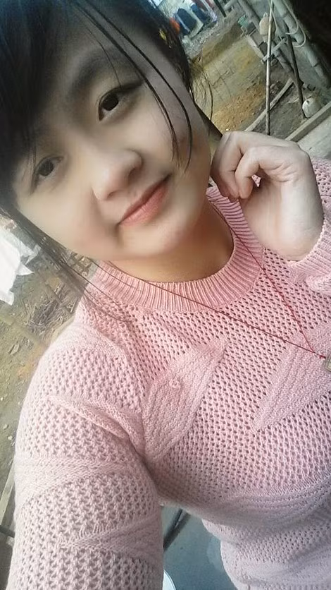 Giang trẻ trung và nhí nhảnh ngoài đời.