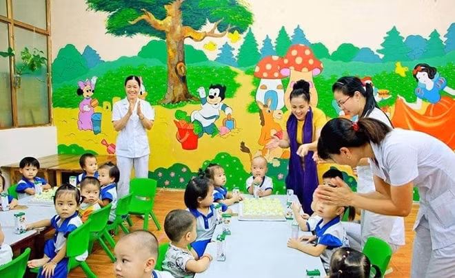 Một số nghề đặc thù như giáo viên mầm non có quyền nghỉ hưu sớm.