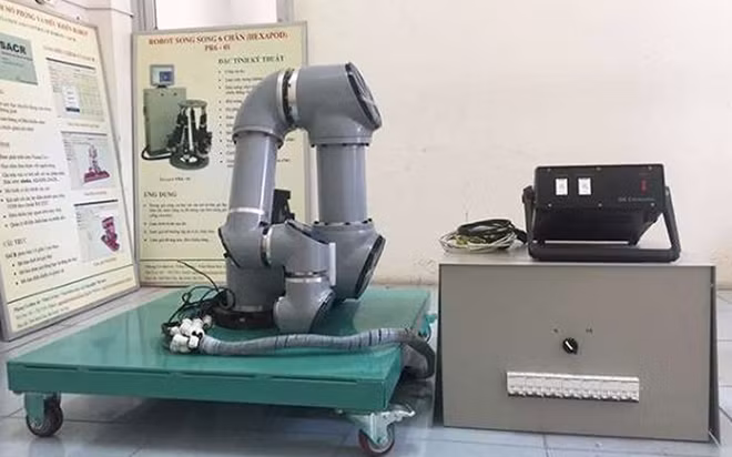Robot SM6