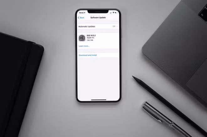 Bản cập nhật iOS 14.5.1 của Apple bị phản hồi không tốt.
