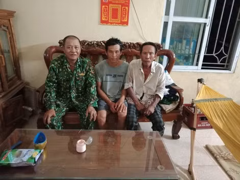 Luôn yêu thương những người tâm thần như những người ruột thịt. Luôn yêu thương những người tâm thần như những người ruột thịt.