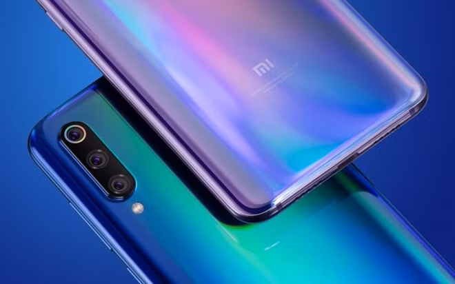 Đứng ở vị trí thứ 4 thực sự gây ra bất ngờ, Xiaomi Mi 9 đạt được tới 107 điểm DxOMark vượt qua cả những siêu phẩm đình đám như iPhone Xs Max của Apple. Sự thăng tiến này cho thấy Xiaomi đang dần hướng sự quan tâm của hãng này vào hệ thống camera khi mà trong nhiều năm qua, dù mang danh Flagship nhưng các smartphone của Xiaomi chưa hề tạo được chút danh tiếng nào.