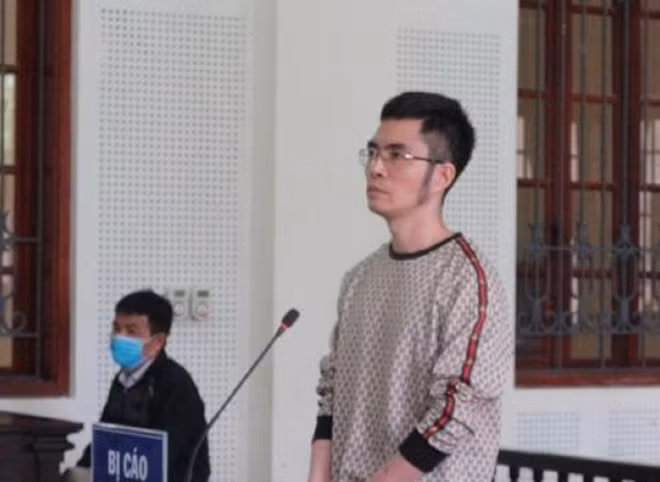 Bị cáo Bùi Hữu Thắng tại phiên toà
