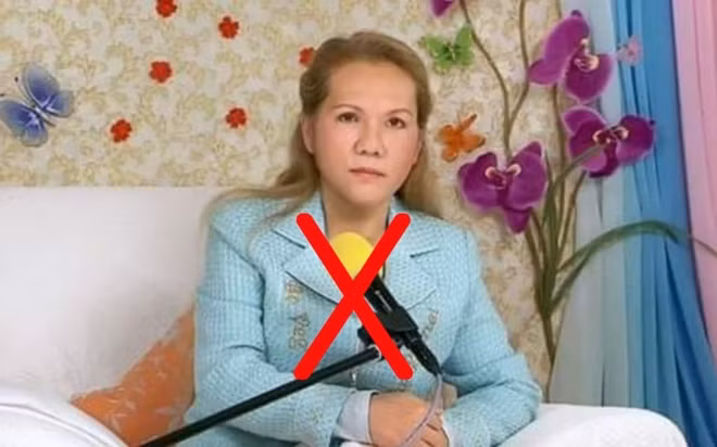 Đặng Thị Trinh, tự lập ra "Thanh Hải vô thượng sư" và dùng pháp hiệu "Thanh Hải".