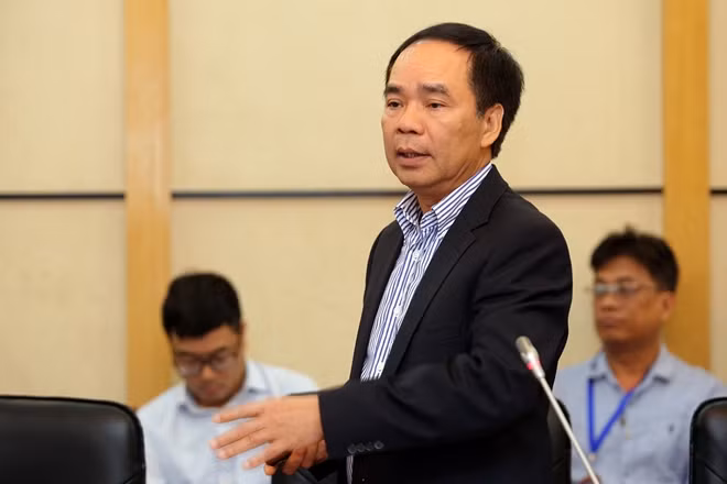 Phó TGĐ Nguyễn Quốc Thập báo cáo về chuỗi dự án Khí Lô B - Ô Môn