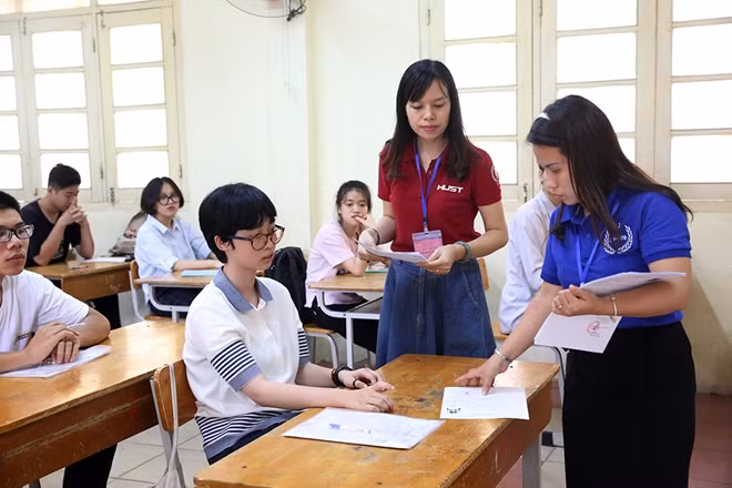 Lộ trình về đổi mới phương thức thi THPTQG cần được công bố sớm. Ảnh minh họa