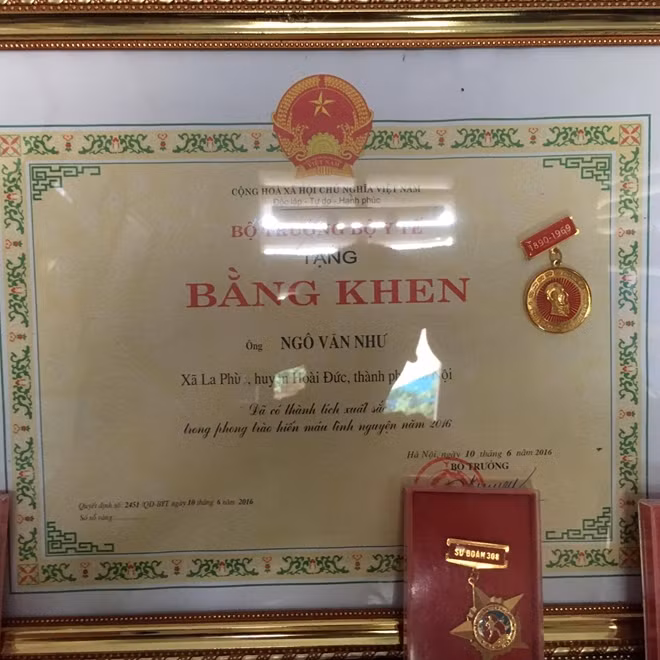 Tích cực với phong trào hiến máu tình nguyện, ông Như được Bộ trưởng Bộ Y tế khen tặng.