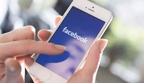 Facebook kết nối cả thế giới đến với nhau, trong đó có tình yêu.