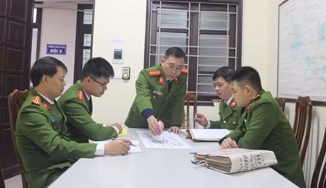 Chỉ đạo phá một vụ trọng án trên địa bàn.