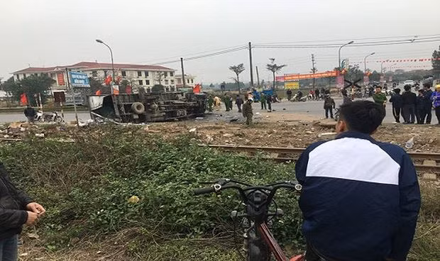 Hiện trường vụ tai nạn. Ảnh: T.N.Sỹ