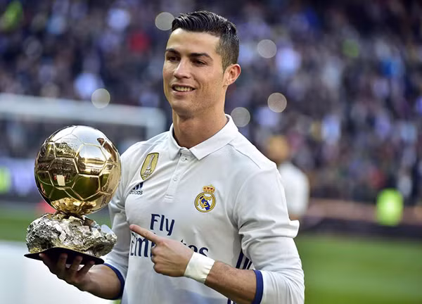 Ronaldo rất có thể sẽ không còn là người của Real mùa sau. Ronaldo rất có thể sẽ không còn là người của Real mùa sau.
