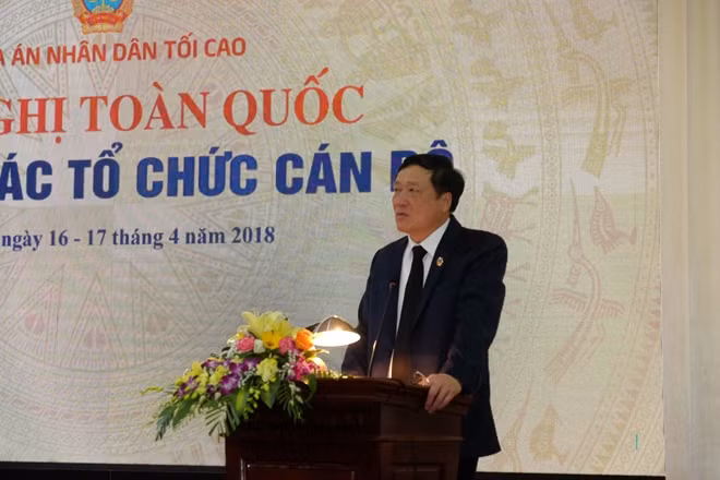 Chánh án TAND tối cao Nguyễn Hoà Bình