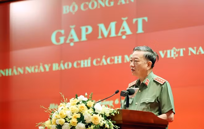 Bộ trưởng Tô Lâm phát biểu tại buổi gặp mặt.