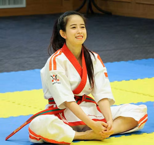 Nữ VĐV Taekwondo Châu Tuyết Vân.
