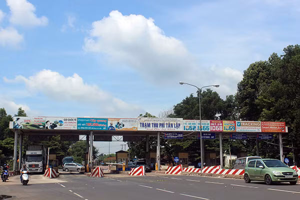 Trạm thu phí Tân Lập, huyện Đồng Phú thuộc Công ty TNHH một thành viên cao su Bình Phước