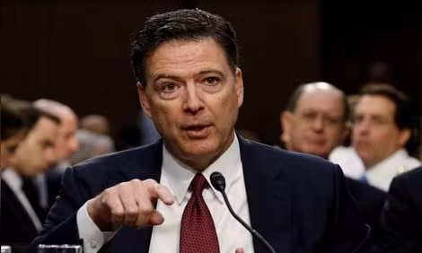 Cựu giám đốc FBI James Comey.