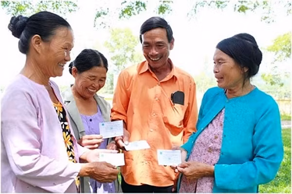 Bảo hiểm Y tế cho người cao tuổi đã được BHXH Việt Nam triển khai trên cả nước