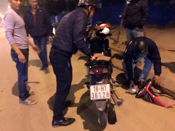Xe máy của nạn nhân. Ảnh: Nguyễn Hữu Vinh.