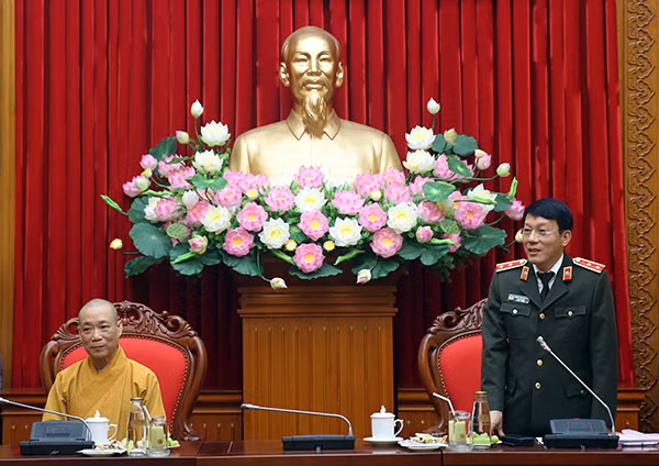 Thứ trưởng Lương Tam Quang phát biểu tại buổi tiếp.