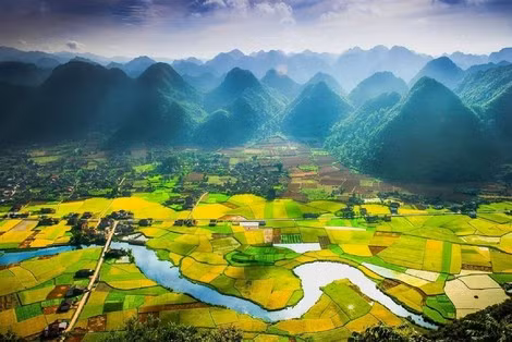 Thung hoa Bắc Sơn nhìn từ trên cao.