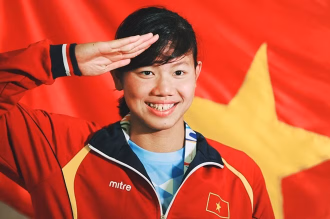 Nụ cười của Ánh Viên là điều không thường xuyên xuất hiện nữa.