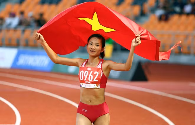 Vận động viên tiêu biểu 2019 Nguyễn Thị Oanh.