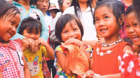 Niềm vui rạo rực của trẻ em.
