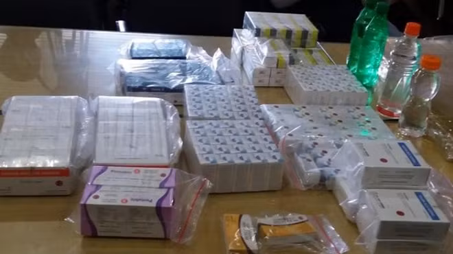 Lô vaccine giả bị cảnh sát Indonesia thu giữ. ảnh: Tribunnews.