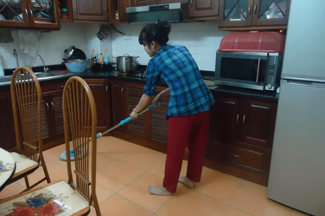 Nhiều gia đình ở thành phố đang loay hoay với việc thiếu người giúp việc gia đình dịp Tết