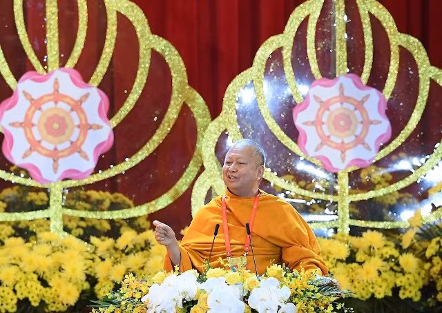 Hòa thượng, GS.TS Brahmanpundit, Chủ tịch sáng lập Ủy ban Tổ chức quốc tế Vesak Liên hợp quốc phát biểu tại phiên Khai mạc