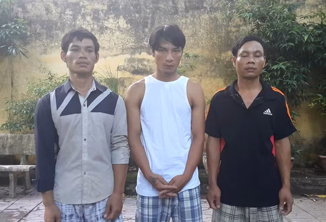 Nhóm côn đồ đánh ghen thuê với giá 3 triệu đồng bị bắt giữ.