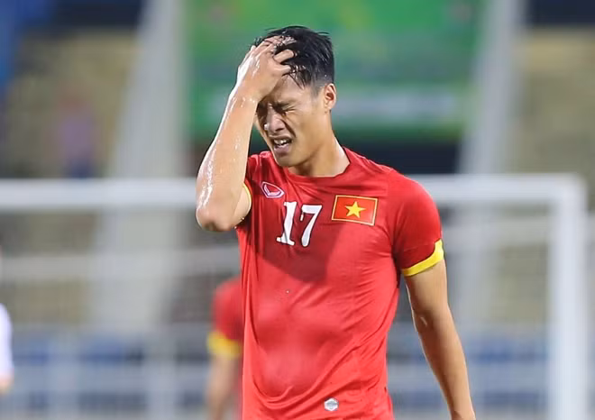 Ngày trở lại ĐTQG không còn xa với cầu thủ sinh năm 1992.