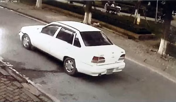 Hình ảnh chiếc xe gây tai nạn.