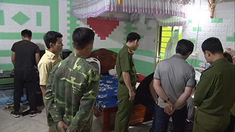 Cục An ninh mạng và phòng chống tội phạm sử dụng công nghệ cao phối hợp với Công an tỉnh Hà Nam khám xét nơi ở của đối tượng Cục An ninh mạng và phòng chống tội phạm sử dụng công nghệ cao phối hợp với Công an tỉnh Hà Nam khám xét nơi ở của đối tượng