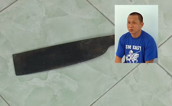 Đối tượng Nguyễn Trường Giang cùng tang vật.