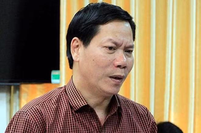 Nguyên Giám đốc BVĐK tỉnh Hòa Bình Trương Quý Dương bị khởi tố về tội “Thiếu trách nhiệm gây hậu quả nghiêm trọng”