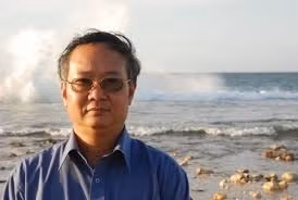 Nhà văn Nguyễn Như Phong.