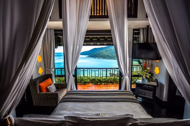 Bên trong InterContinental Danang Sun Penisula Resort