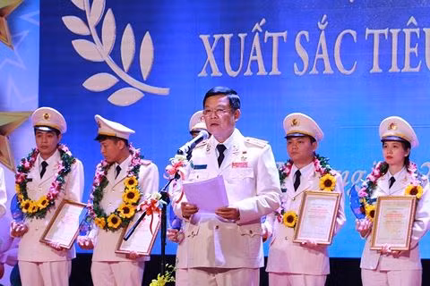 Thiếu tướng Đào Thanh Hải, Phó Giám đốc CATP Hà Nội phát biểu tại lễ tuyên dương