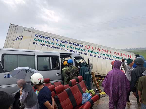 Hiện trường vụ tai nạn giao thông