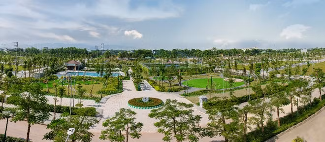 Được quy hoạch bởi CPG Singapore theo xu hướng phát triển, River Silk City – Sông Xanh đem đến không gian sống xanh, hiện đại