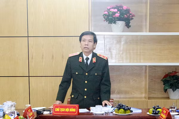 Trung tướng, PGS.TS Trần Minh Thư, Chủ tịch hội đồng đánh giá về đề tài khoa học.