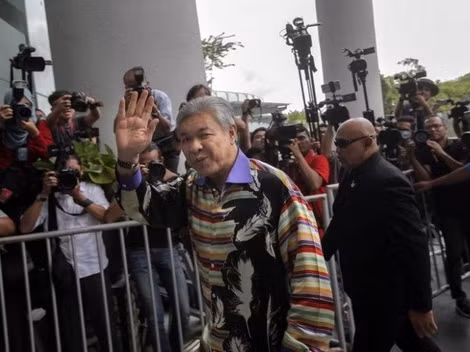 Cựu Phó Thủ tướng Malaysia Ahmad Zahid Hamidi chính thức bị buộc tội.