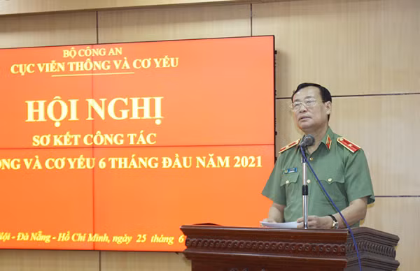 Thứ trưởng Lê Tấn Tới phát biểu chỉ đạo tại Hội nghị.