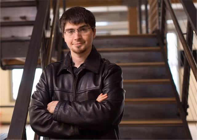 Chuyên gia hàng đầu về trí tuệ nhân tạo AI của Google - Ian Goodfellow mới đây đã chính thức rời bước chân sang Apple.