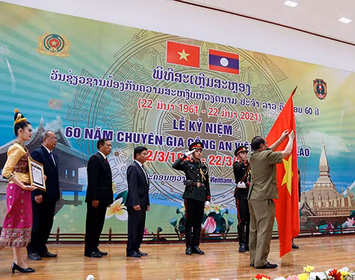 Một số hình ảnh tại lễ mít-tinh.