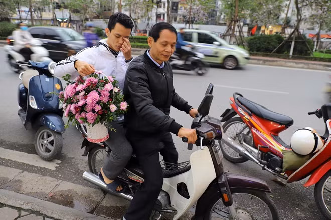 Hình ảnh thú vị và thân thương nhân dịp 8-3.