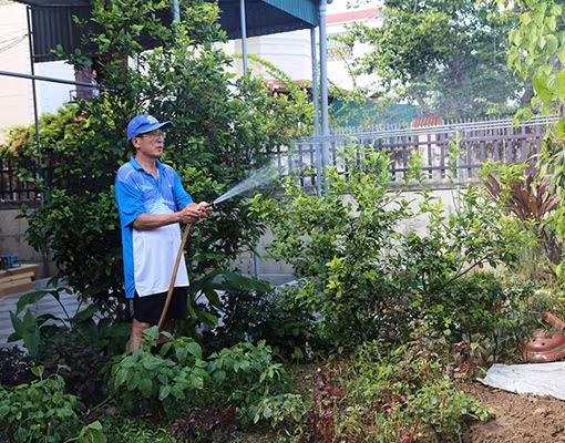 Công an hưu trí tích cực tham gia phòng, chống dịch COVID-19 ảnh 5