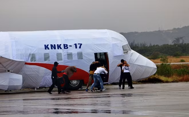 Tình huống giả định nhóm khủng bố bắt cóc con tin.